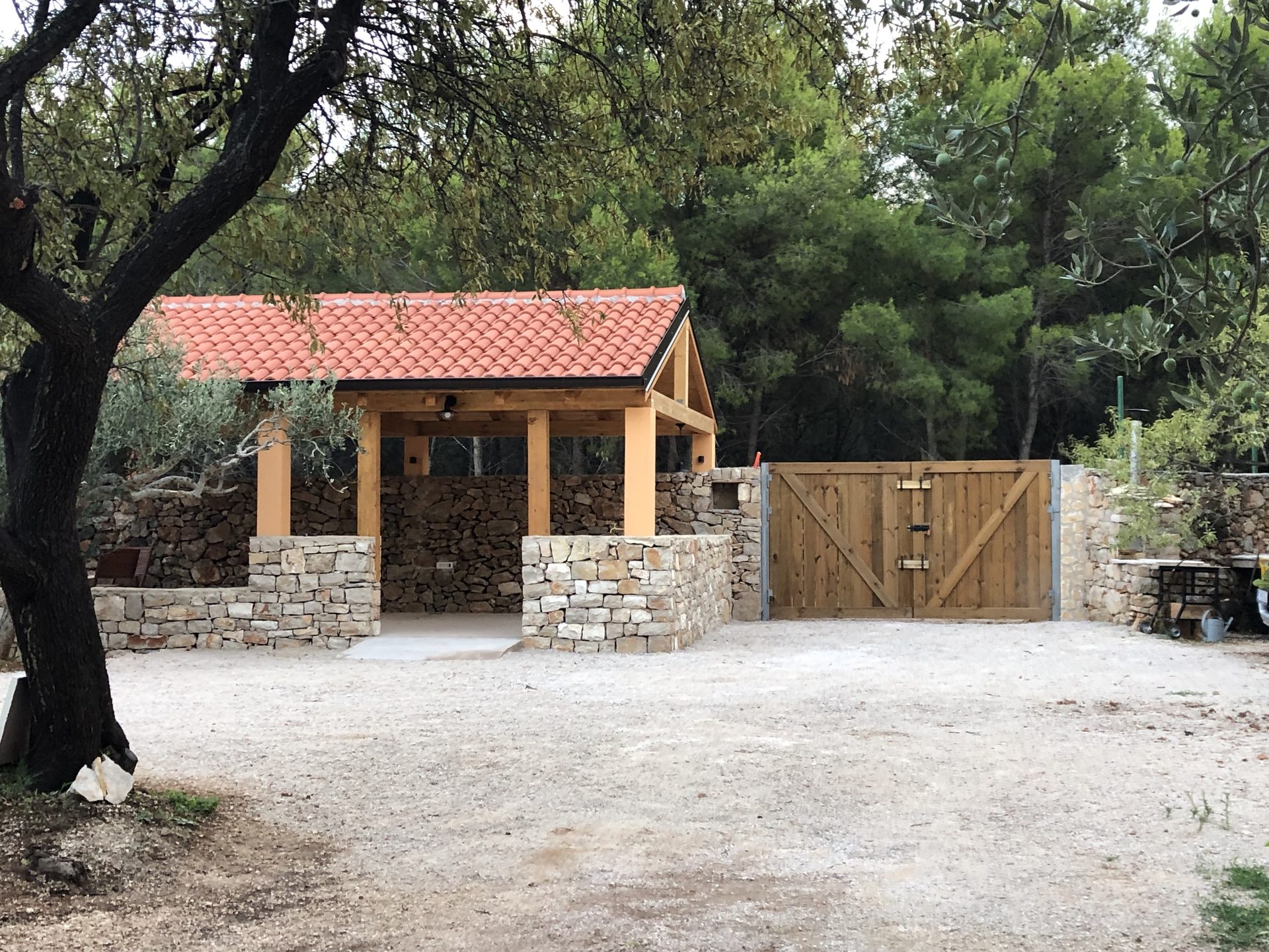 Pavillon auf Humic, Hvar